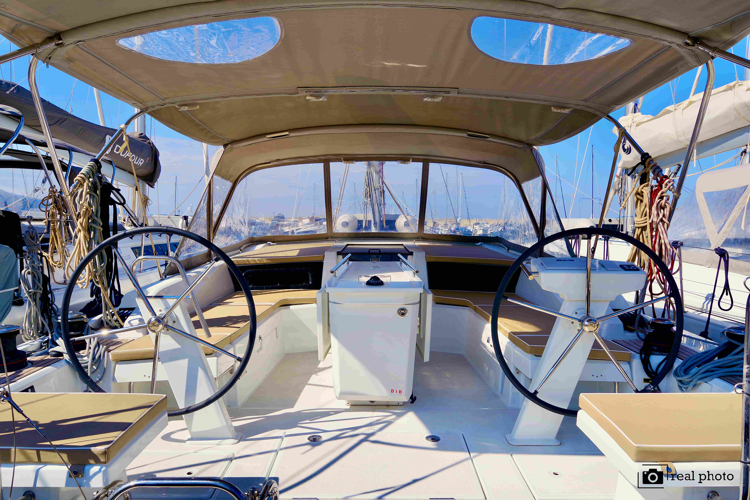 Yachtcharter Oceanis46 Ludi