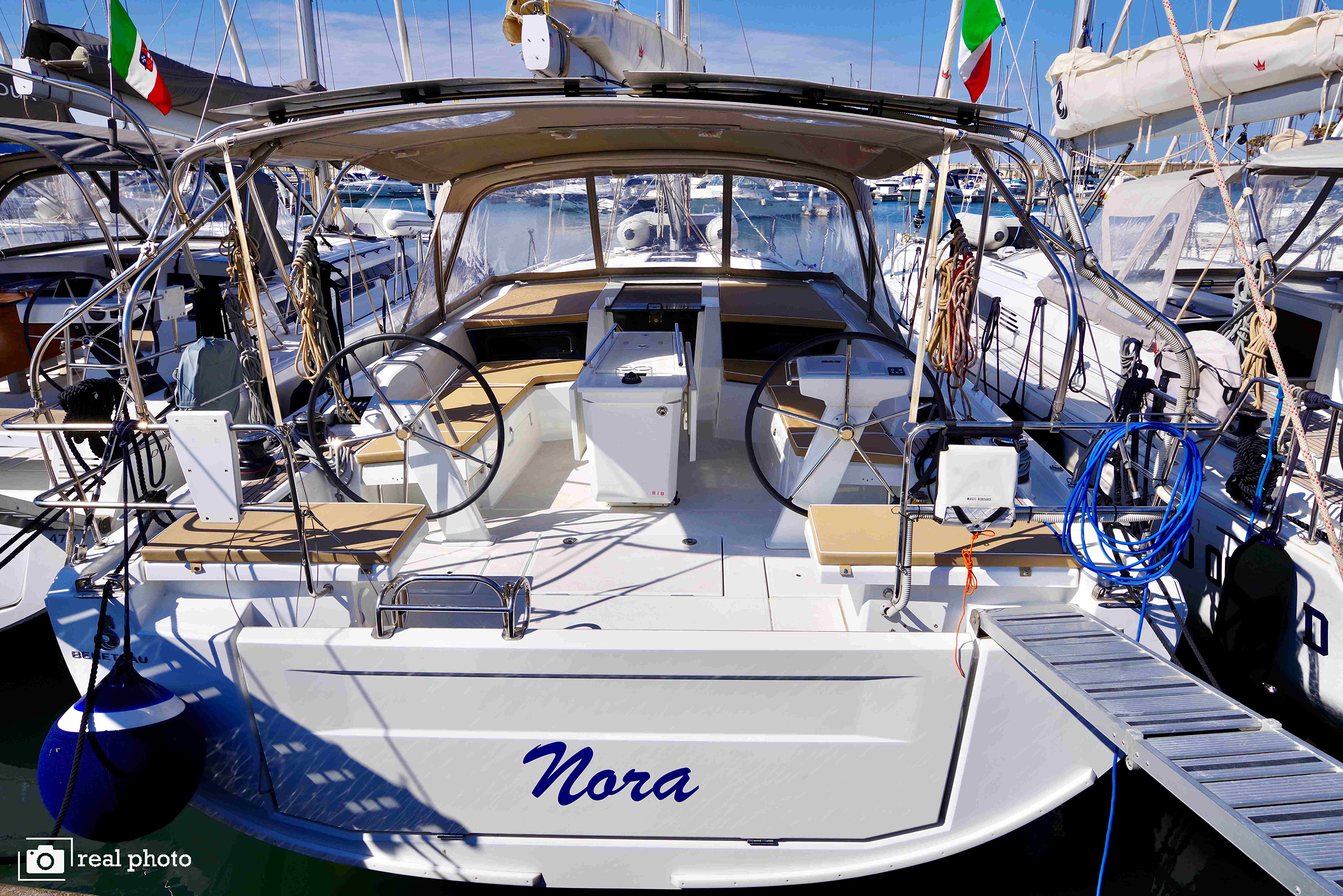 Yachtcharter Oceanis46 Nora