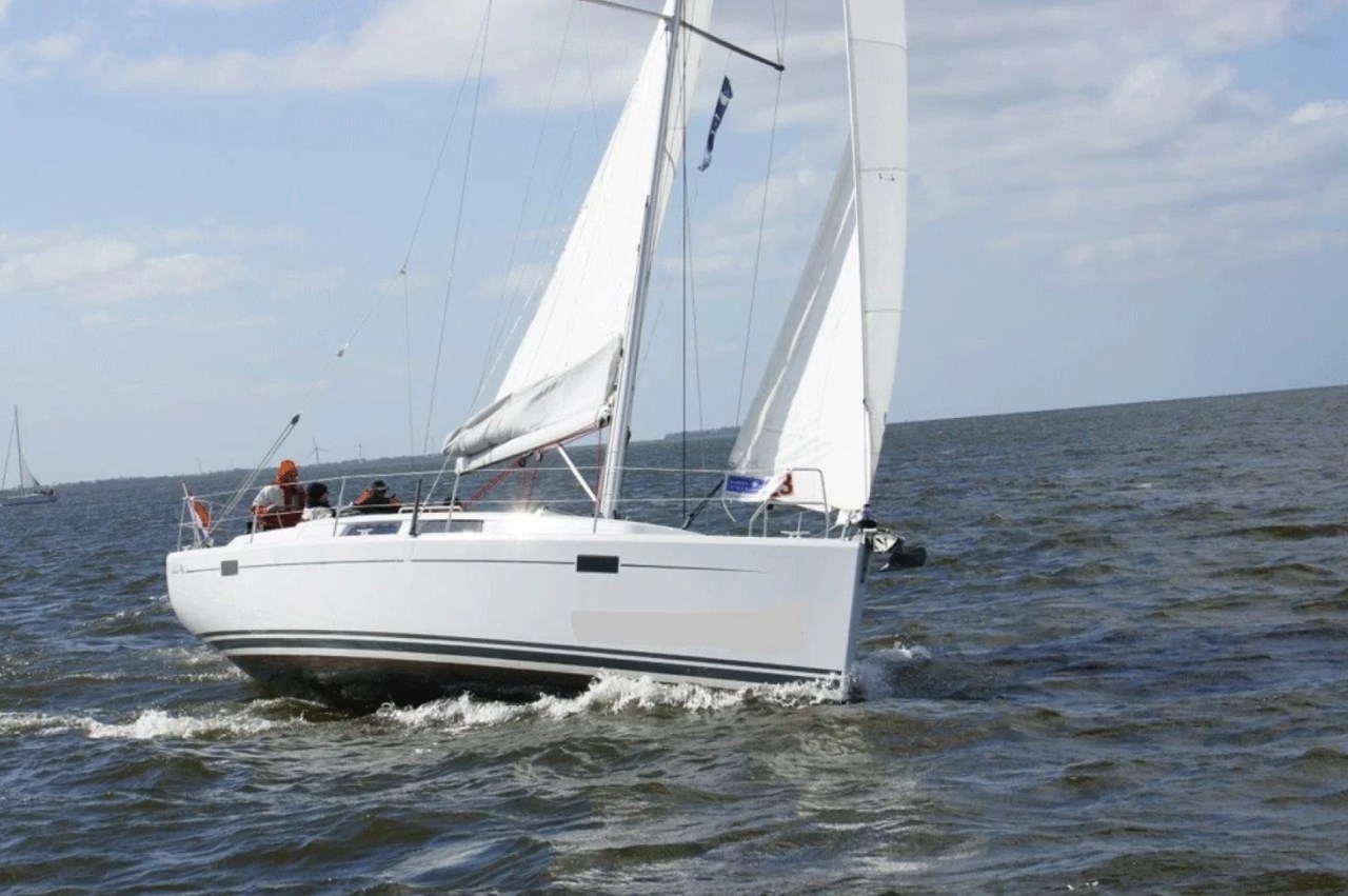 Yachtcharter Hanse385 Kon Tiki