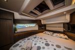 Yachtcharter SealineF430 Grace II 25