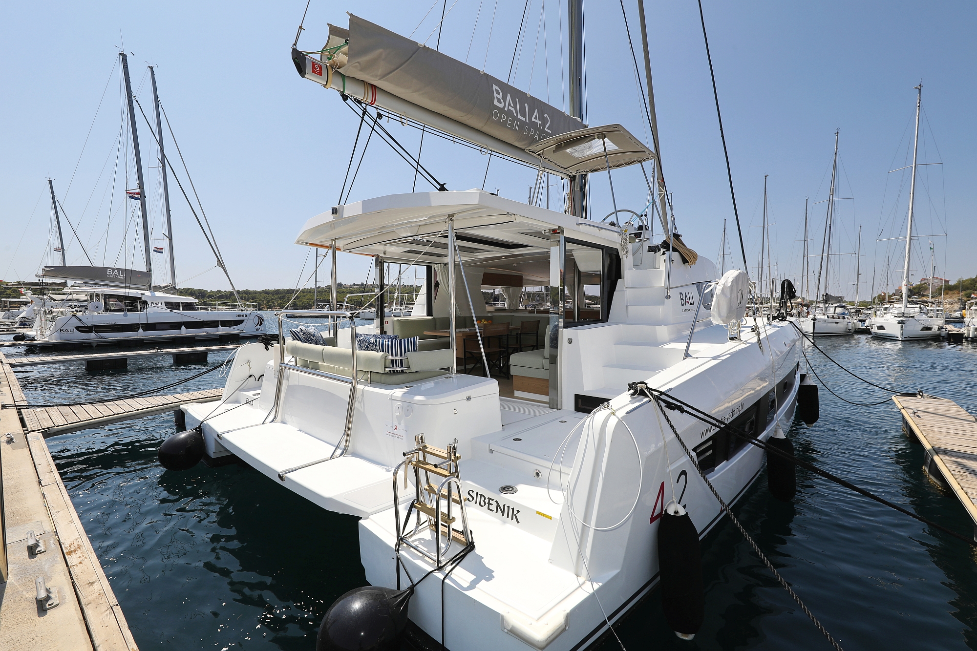 Yachtcharter Bali4 Ema