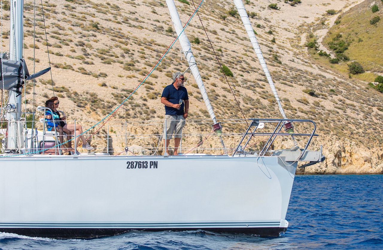 Yachtcharter Dolphin50 Amica