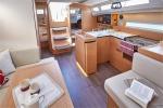 Yachtcharter custom/42527/Sun_Odyssey_410_ 3Cab _saloon_pic9