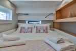 Yachtcharter Nautitech46Fly Odyssey 12