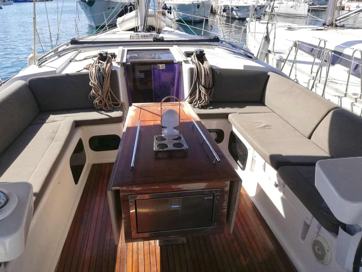 Yachtcharter Dufour520GrandLarge ECONOMY