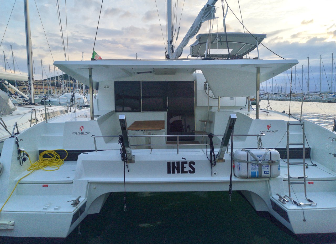 Yachtcharter Lucia40 CLASS