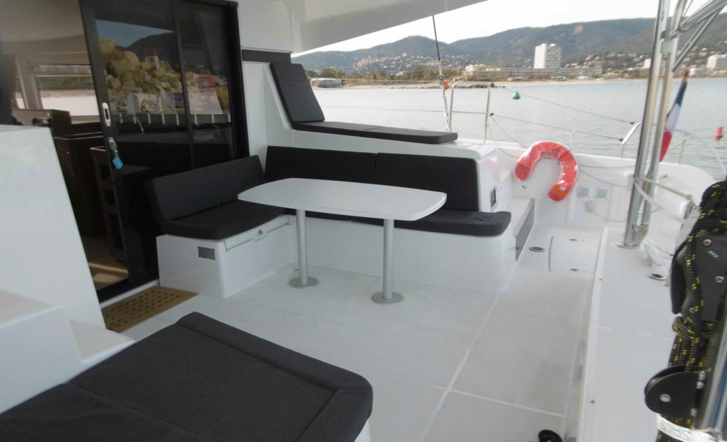 Yachtcharter Lagoon42 CLASS