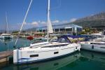 Yachtcharter BavariaC38 Sobra