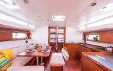 Yachtcharter Oceanis48 5Cab Summer Dream 3