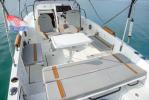Yachtcharter Flyer 8 SUNdeck Beneteau Flyer 8 aussenansicht 7
