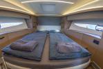 Yachtcharter Prestige420Fly NN 13