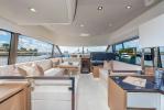 Yachtcharter Prestige460 Prestige 460 8