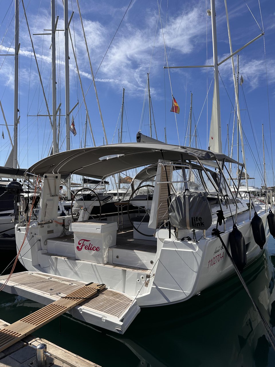 Yachtcharter Hanse460 3cab Felice