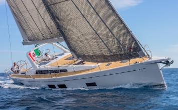 GrandSoleil52LC Innenansicht