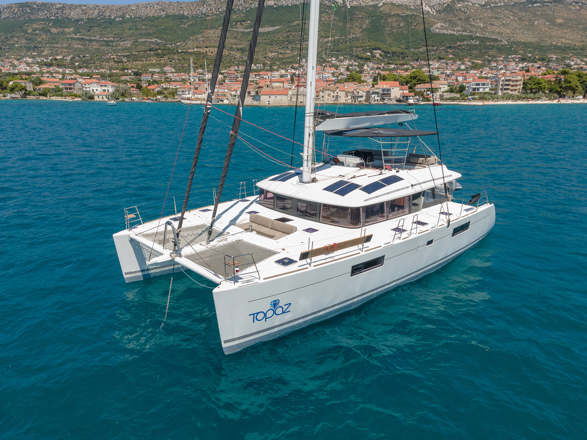Yachtcharter Lagoon560 52cab Topaz