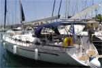 Yachtcharter custom/37467/SYSissi_von_Seite_im_Hafen_pic1