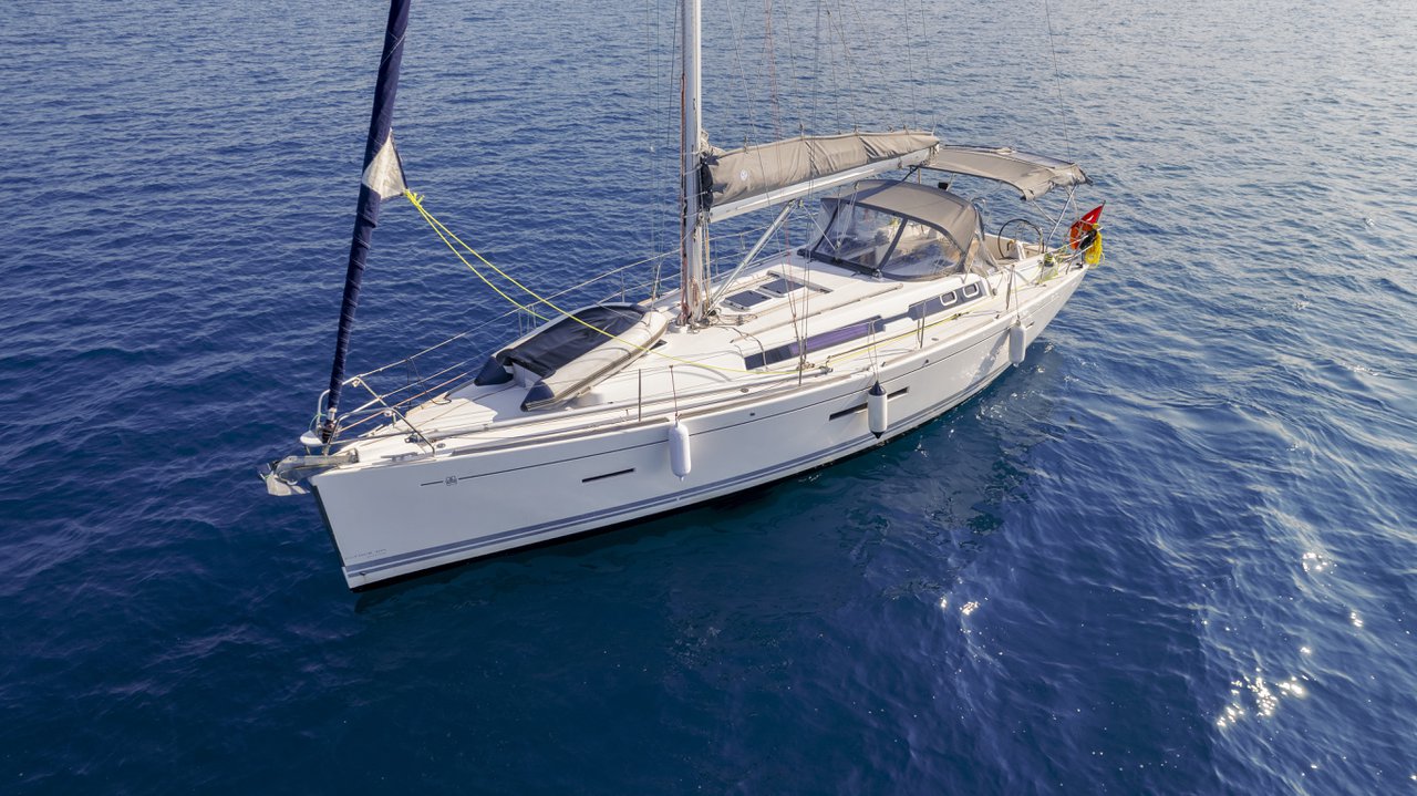 Yachtcharter Dufour405GrandLarge Daphne S