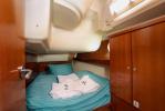 Yachtcharter Dufour405GrandLarge Daphne S 14