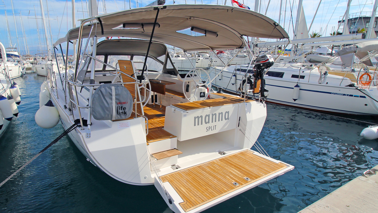 Yachtcharter BavariaC45Style 3cab Manna