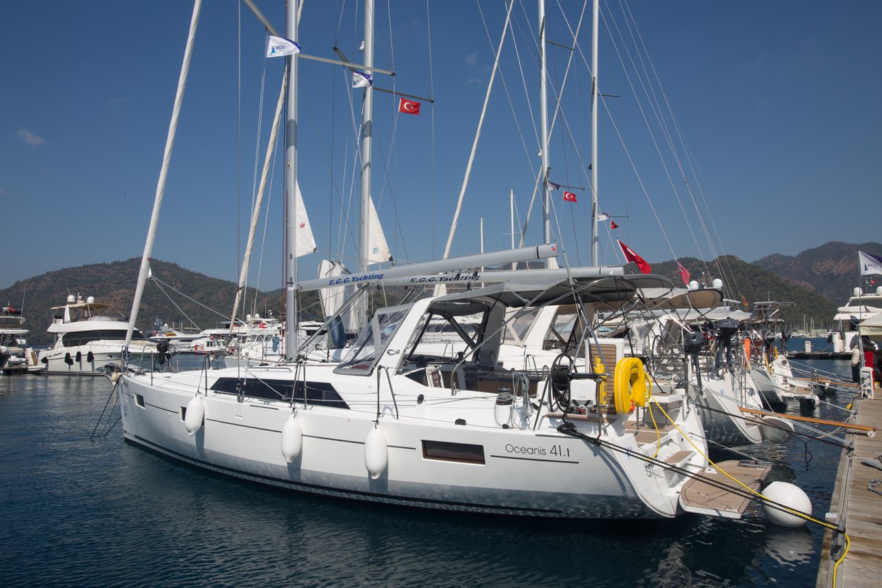 Yachtcharter Oceanis41 Friends