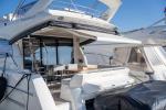 Yachtcharter Prestige460 Adudu 2 4