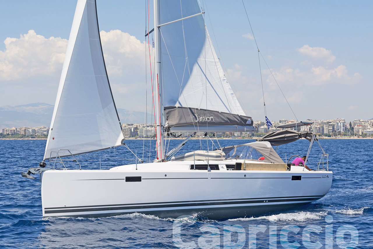 Yachtcharter Hanse 385 hauptansicht 1