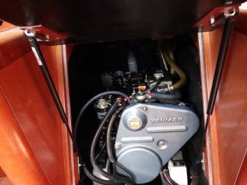 Oceanis46-4cab-3 Innenansicht