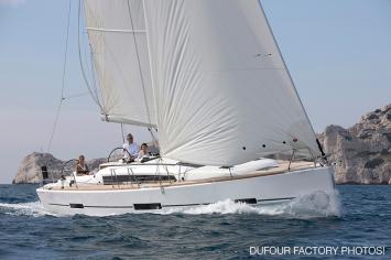 Dufour412GrandLarge Innenansicht