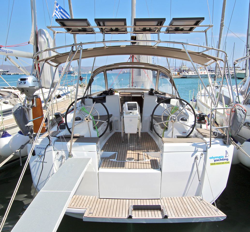 Yachtcharter SunOdyssey419 Perseas