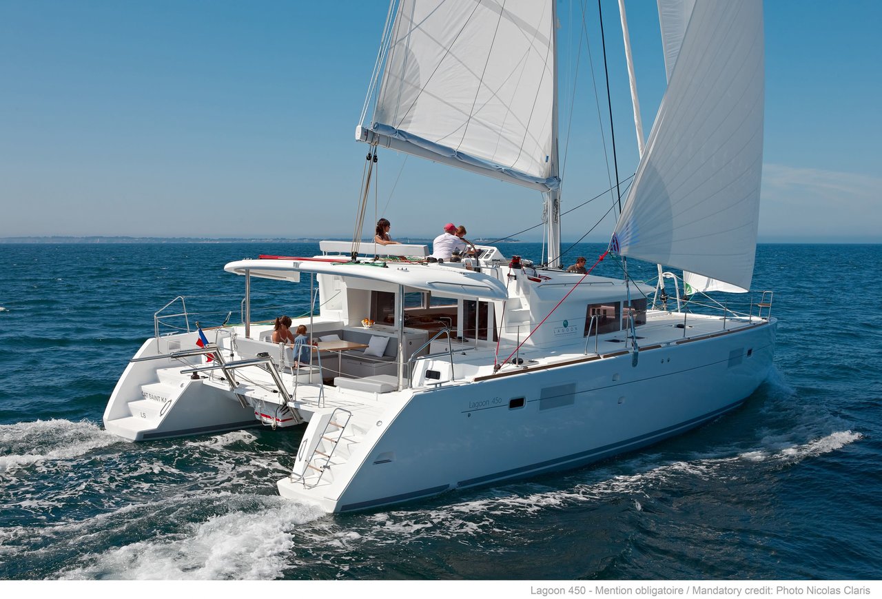 Yachtcharter Lagoon450F Fo