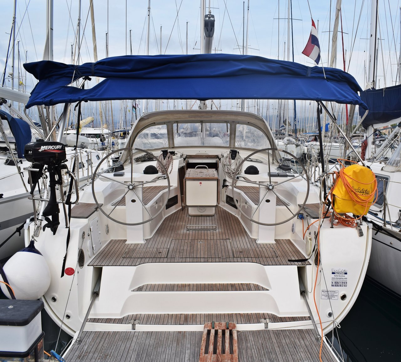 Yachtcharter BavariaCruiser45 Tiha