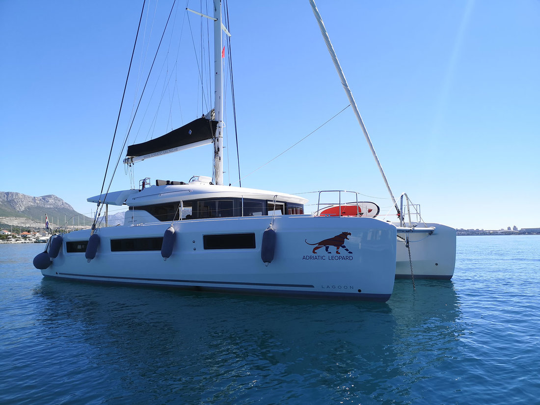 Yachtcharter Lagoon50 Adriatic Leopard
