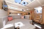 Yachtcharter Hanse458 One Life 10