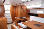 Yachtcharter SunOdyssey519 16
