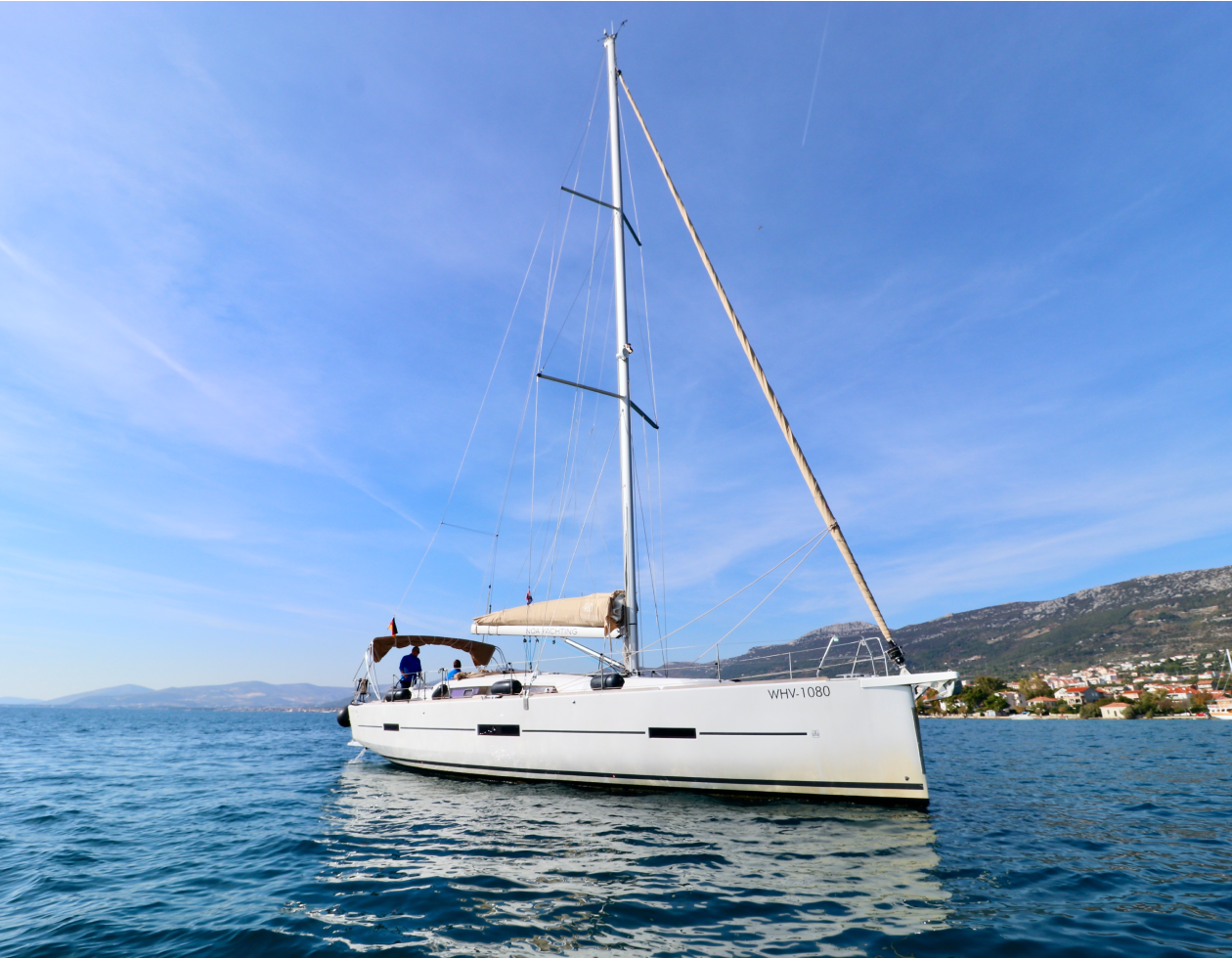 Yachtcharter Dufour460GrandLarge Alila III
