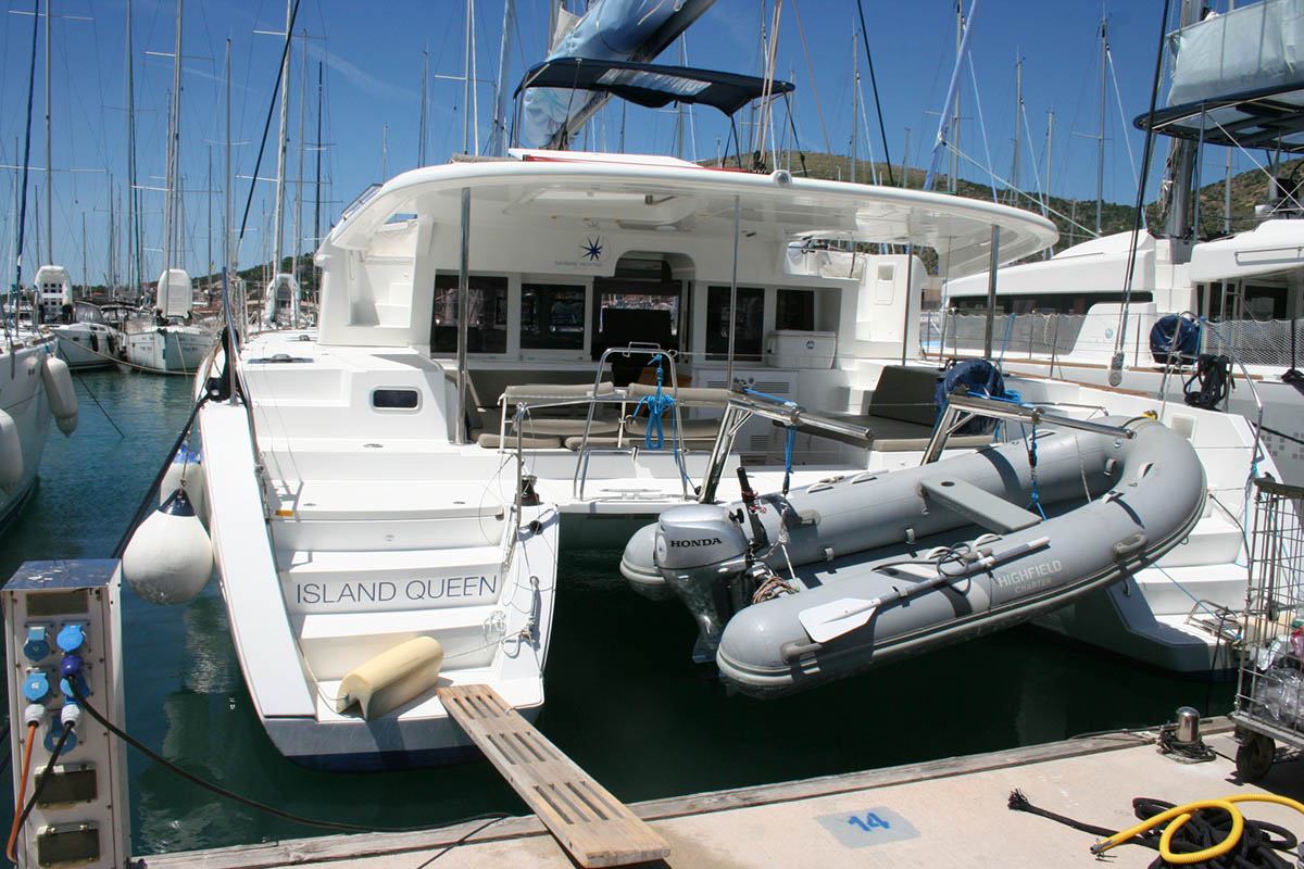 Yachtcharter Lagoon450F Island Queen