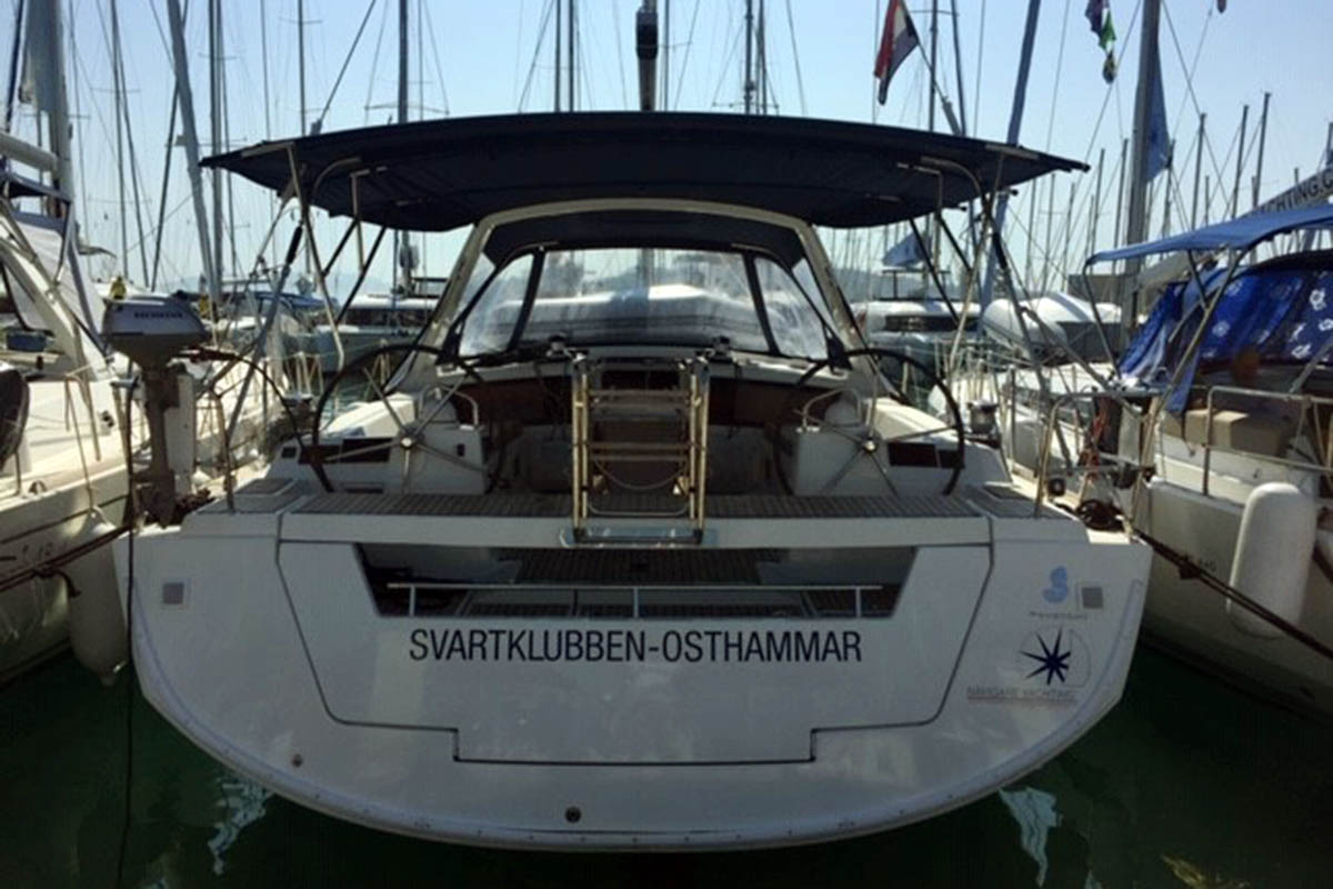 Yachtcharter Oceanis48 5Cab Svartklubben Osthammar 