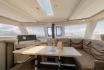 Yachtcharter Lucia40 Servus 9