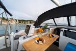 Yachtcharter Hanse388 Daydream 12