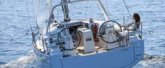 Yachtcharter Oceanis35 15