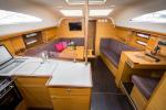 Yachtcharter Elan444Impression Korina 4