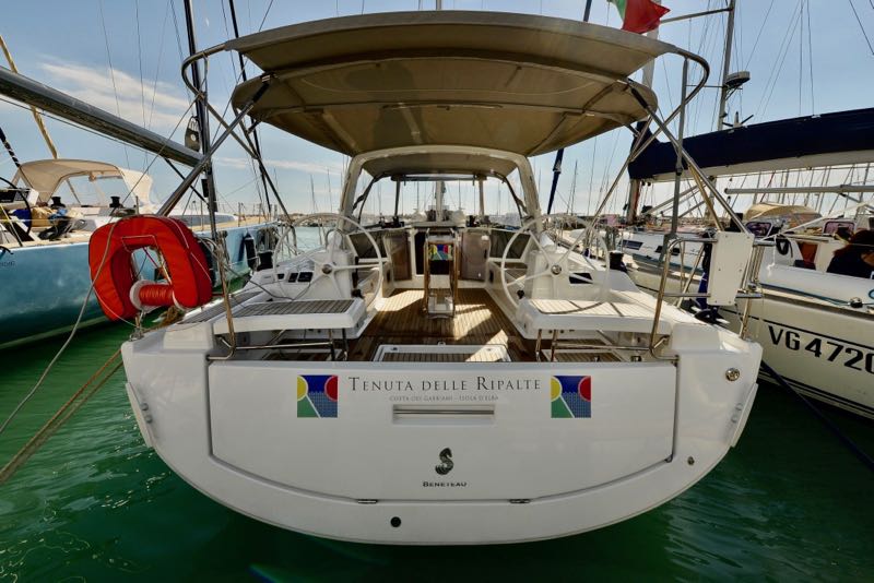 Yachtcharter Oceanis41 Tenuta delle Ripalte
