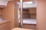 Yachtcharter Dufour382GrandLarge 7