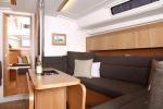 Yachtcharter Hanse415 17