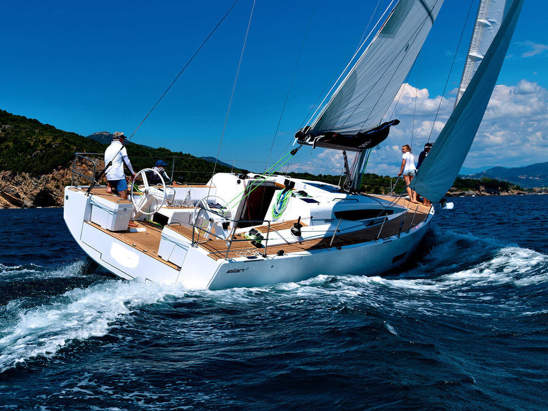 Yachtcharter ElanE5 Lina