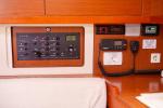 Yachtcharter Oceanis45 Ponente 11