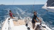 Yachtcharter Oceanis38 Maja 1