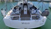 Yachtcharter Oceanis38 Maja 2