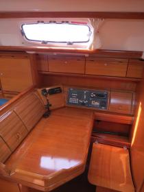 Bavaria42Cruiser-6 Innenansicht