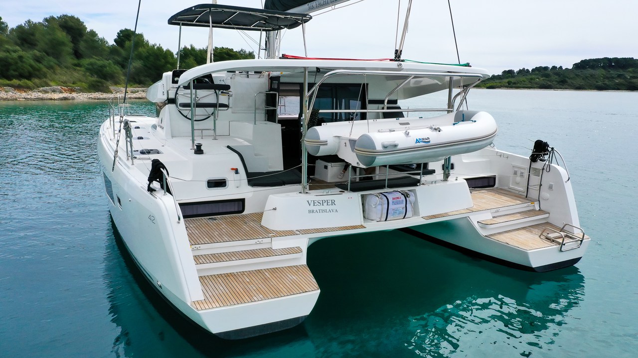 Yachtcharter Lagoon42 Vesper